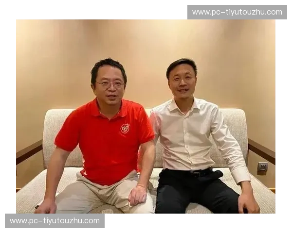 灵魂碰撞：尼姆与奥尔良，两座古城的千年对话